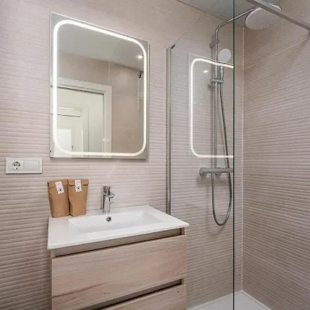 Luxury 2 Bedrooms Bayview Hills Nerja *